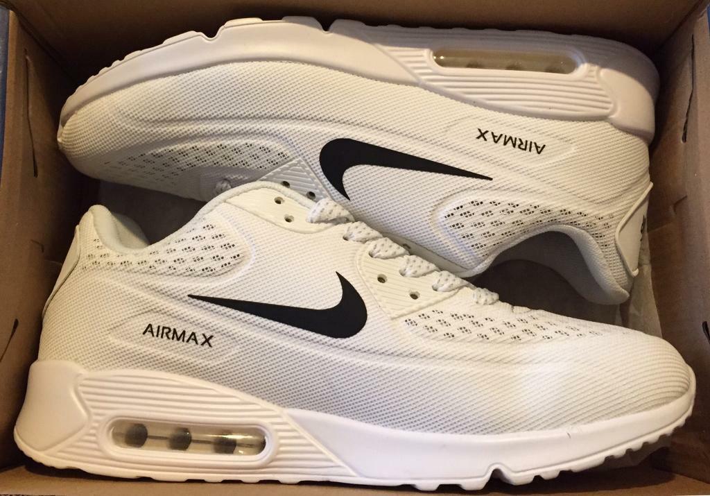 air max white with black tick